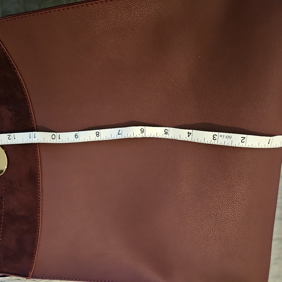 Love and Lore purse - Picture 5 of 10